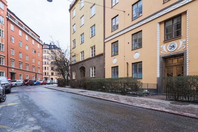 Ljus lägenhet nära S:t Eriksplan, Stockholm